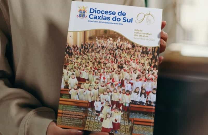 Foto de capa da notícia Conheça a revista comemorativa dos 90 anos da Diocese de Caxias do Sul